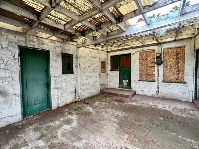637 San Francisco, Pomona, California 91767
