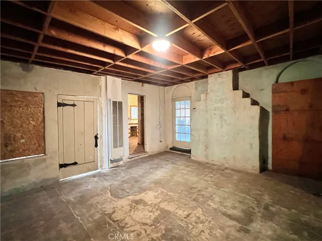 637 San Francisco, Pomona, California 91767