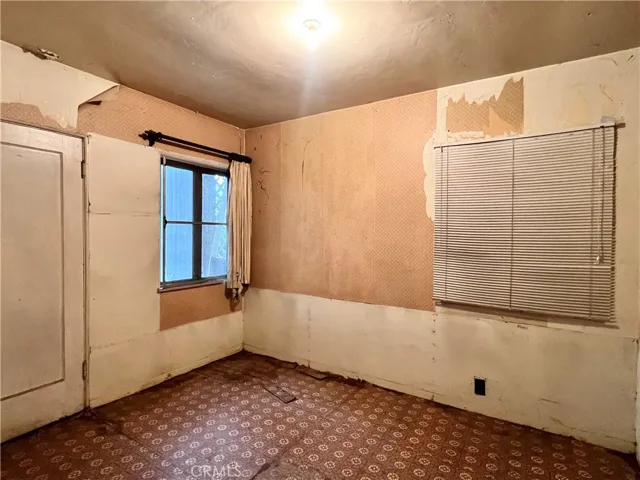 637 San Francisco, Pomona, California 91767