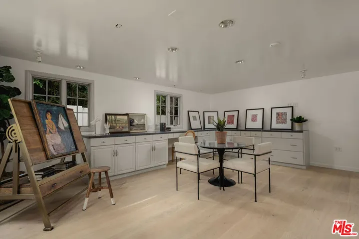 850 Rockbridge Road, Santa Barbara, California 93108