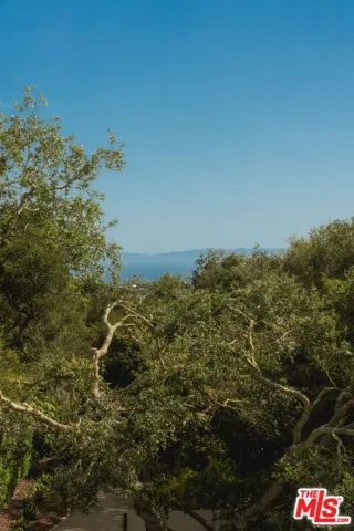 850 Rockbridge Road, Santa Barbara, California 93108