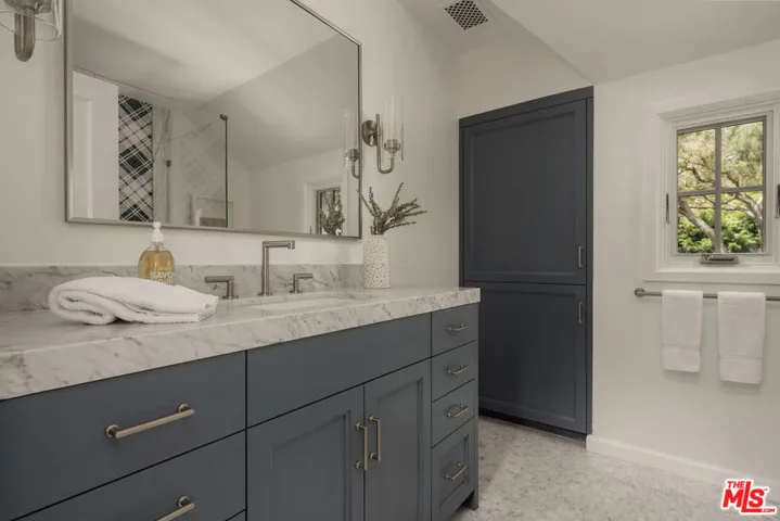 850 Rockbridge Road, Santa Barbara, California 93108