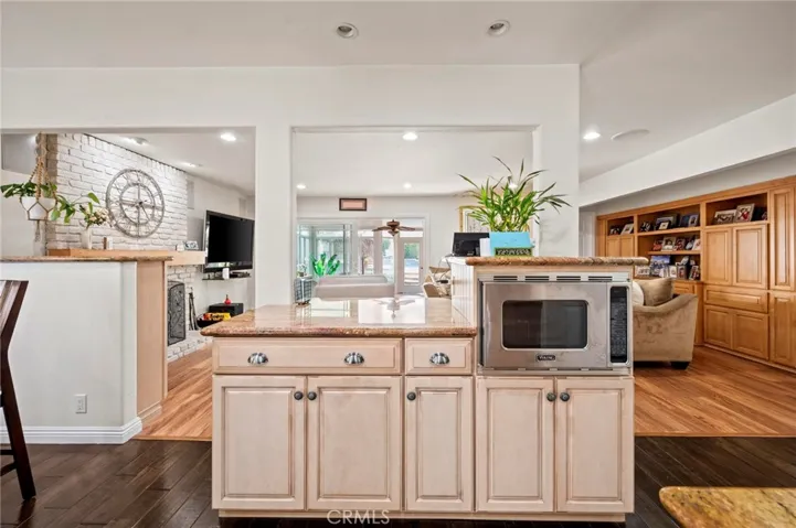 3465 Halbrite Avenue, Long Beach, California 90808