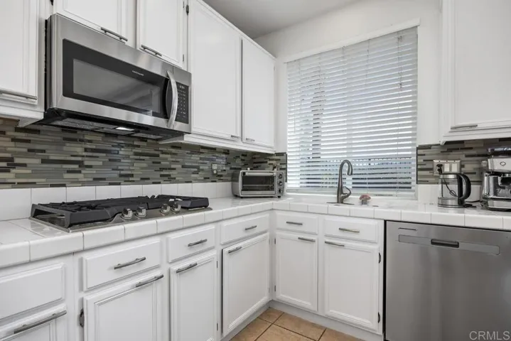 New Fridgidaire stainless cooking appliances