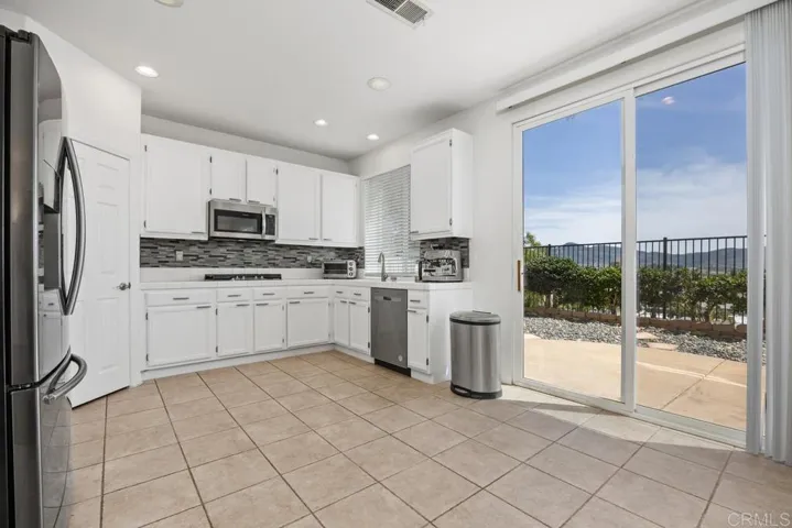 Light bright kitchen with room for informal dining