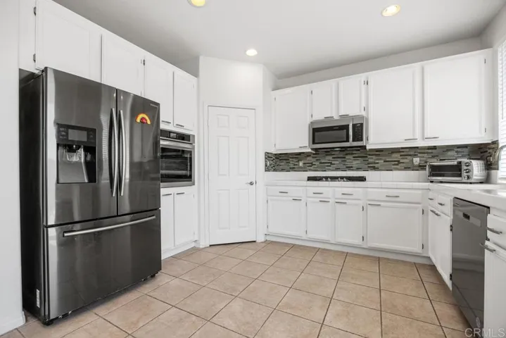 New matching Frigidaire stainless cooking appliances!