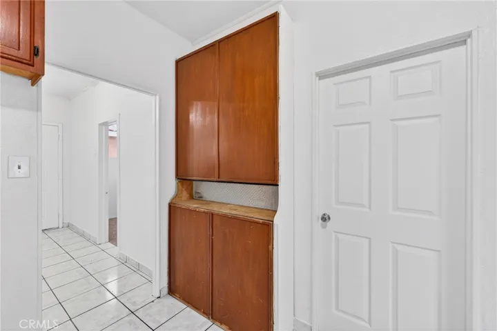 Back house 3330 1/2 Gleason kitchen