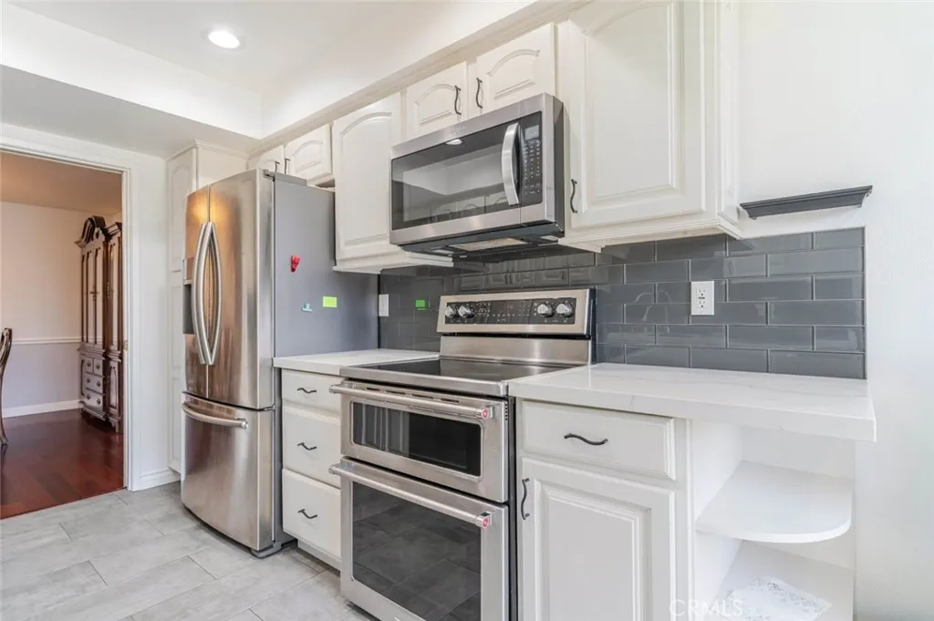 new double ovens- range.