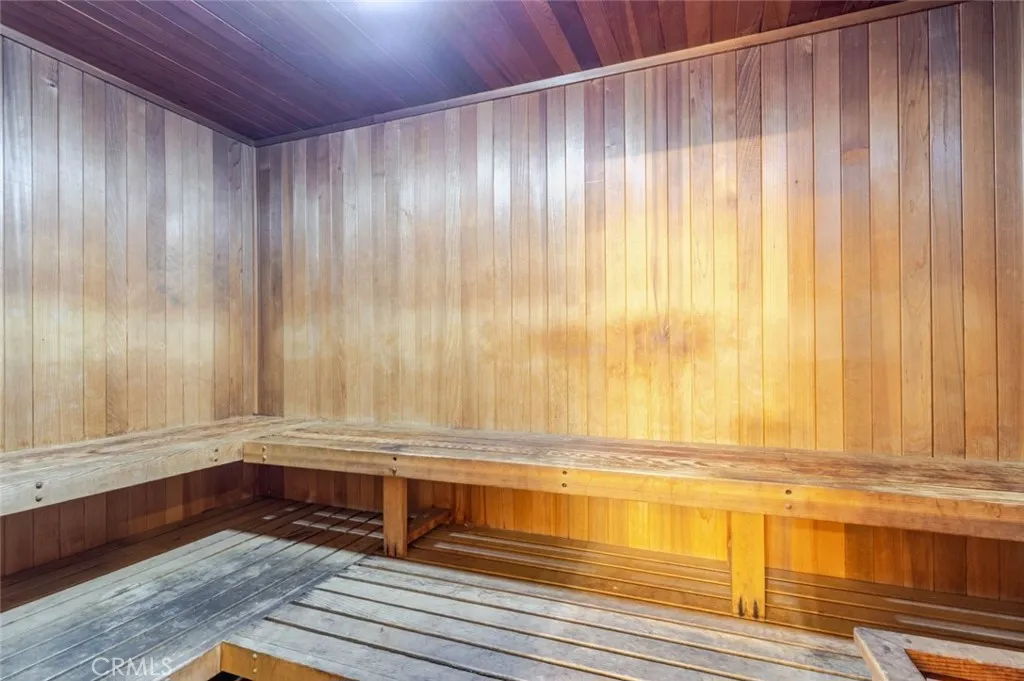 Sauna in Community restrooms