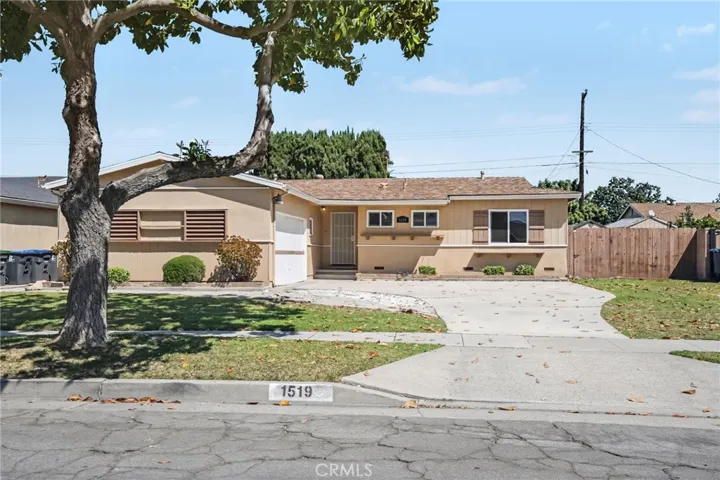 1519 W Maxzim Avenue, Fullerton, California 92833