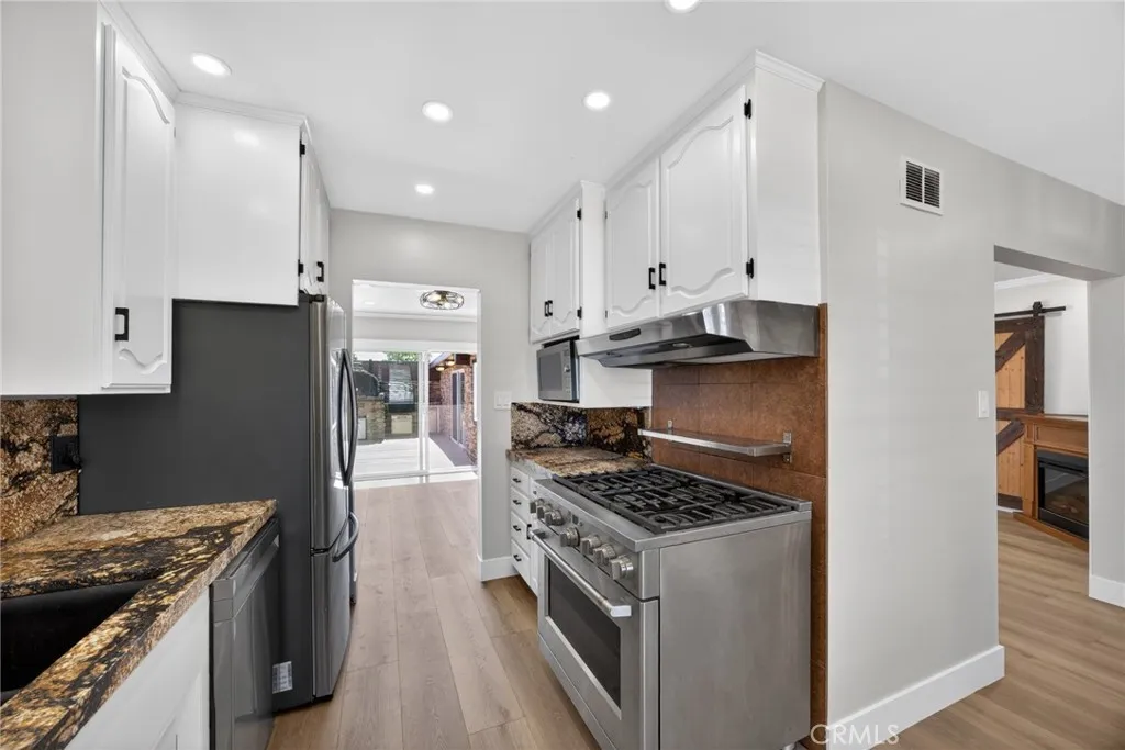 Leathered Granite Counters