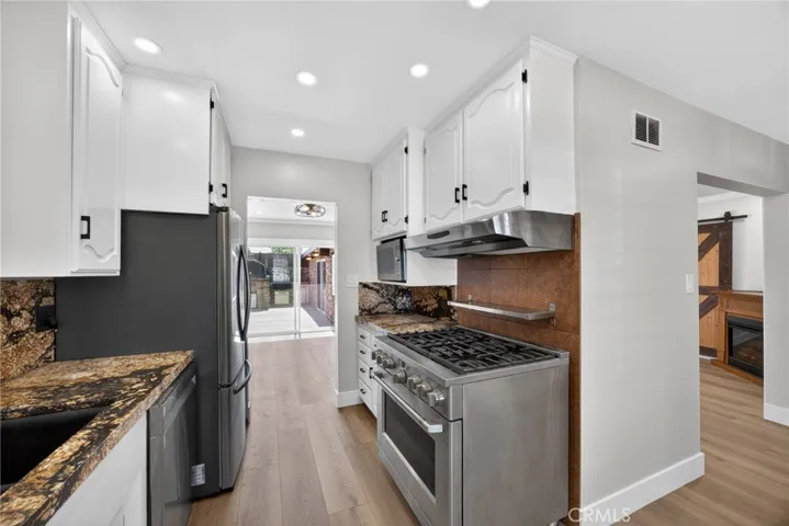Leathered Granite Counters