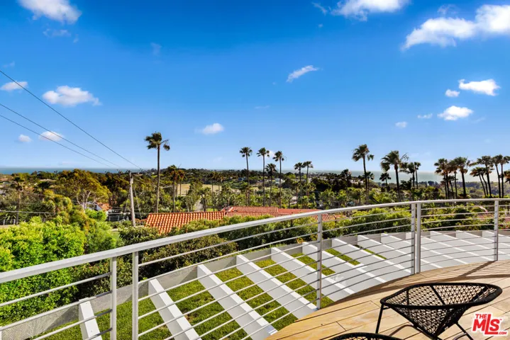 6375 Gayton Place, Malibu, California 90265