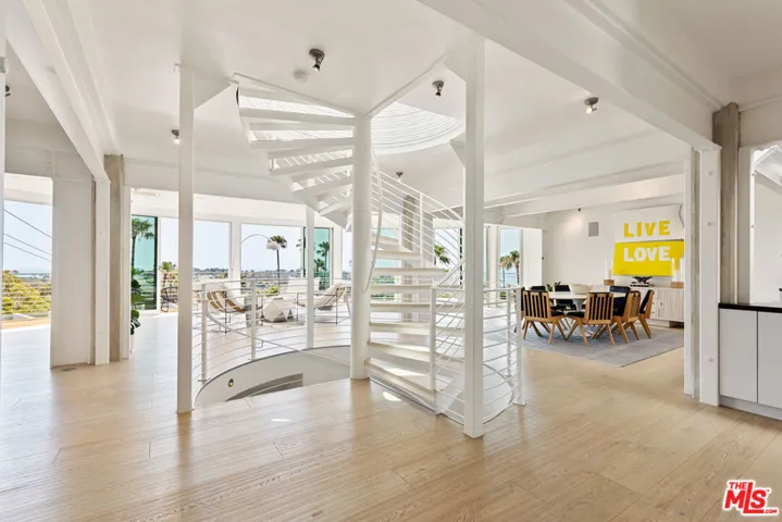 6375 Gayton Place, Malibu, California 90265