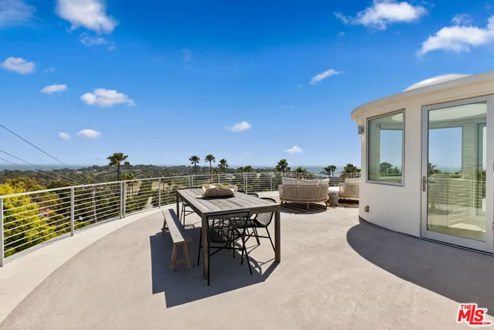 6375 Gayton Place, Malibu, California 90265