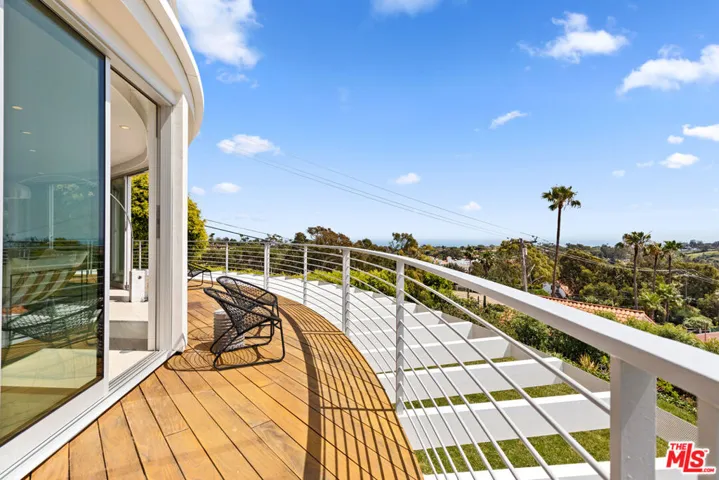 6375 Gayton Place, Malibu, California 90265