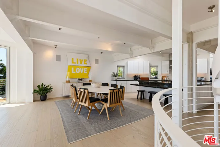 6375 Gayton Place, Malibu, California 90265