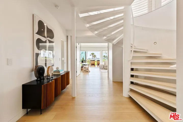6375 Gayton Place, Malibu, California 90265