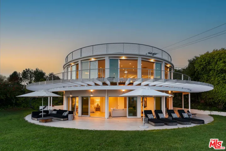 6375 Gayton Place, Malibu, California 90265