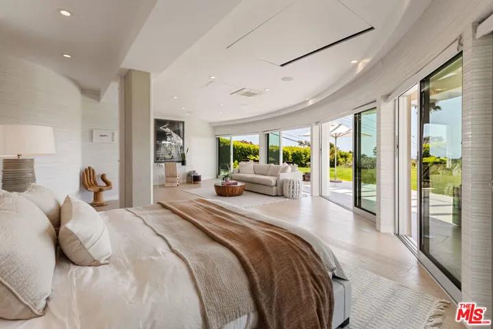 6375 Gayton Place, Malibu, California 90265