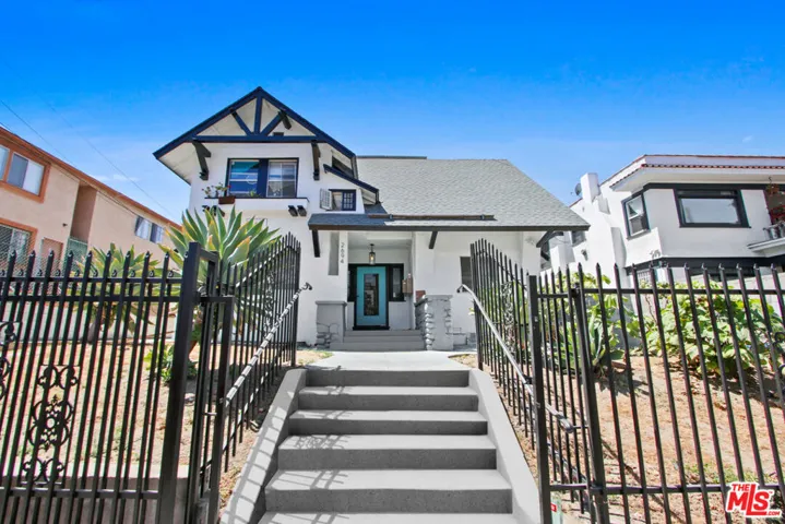 2694 James M Wood Boulevard, Los Angeles, California 90006