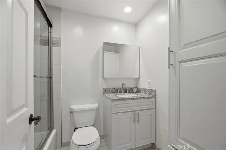 guest house bathroom