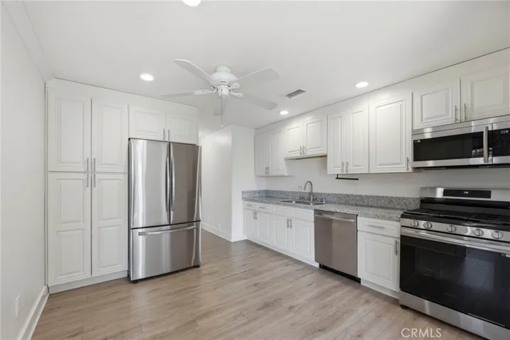 guest house kitchen