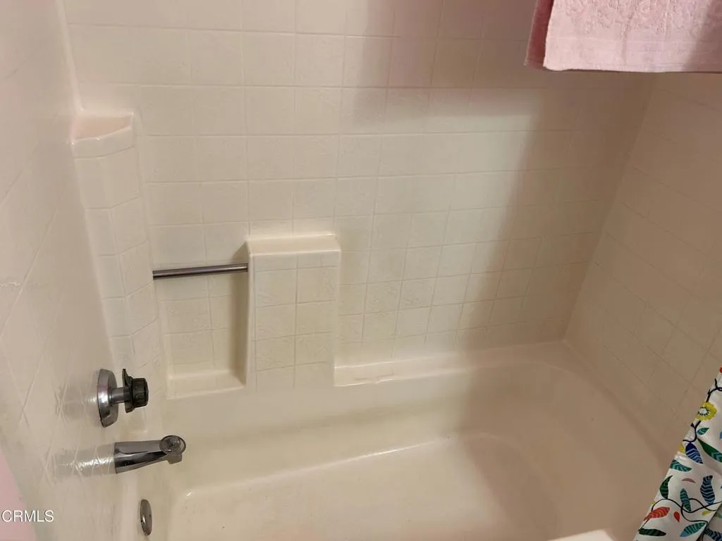Shower enclosure