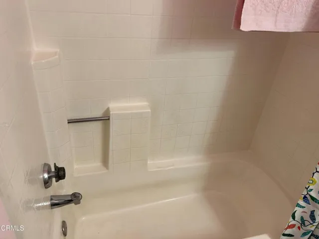 Shower enclosure