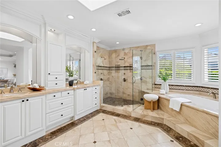 1943 Port Provence, Newport Beach, California 92660