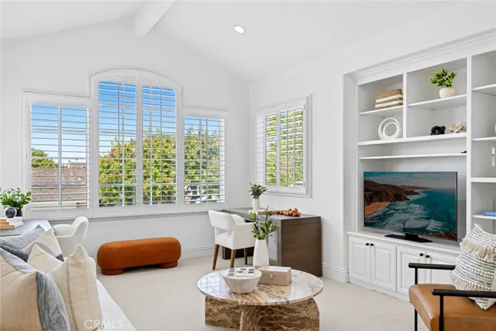 1943 Port Provence, Newport Beach, California 92660