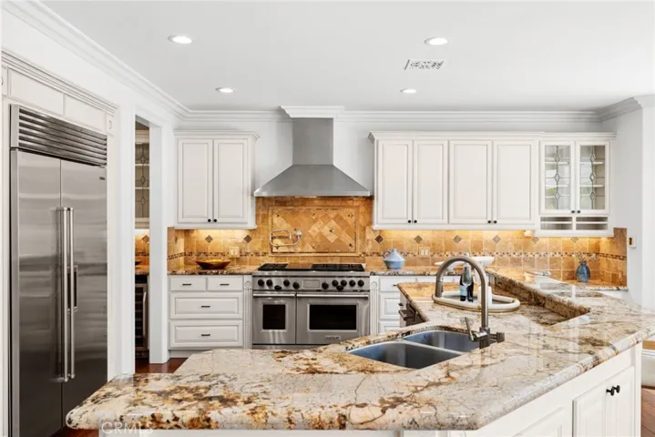 1943 Port Provence, Newport Beach, California 92660