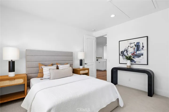 1943 Port Provence, Newport Beach, California 92660
