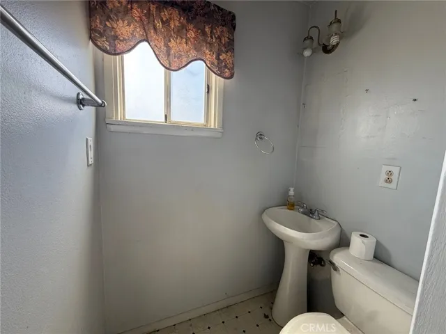 13034 Woodridge, La Mirada, California 90638