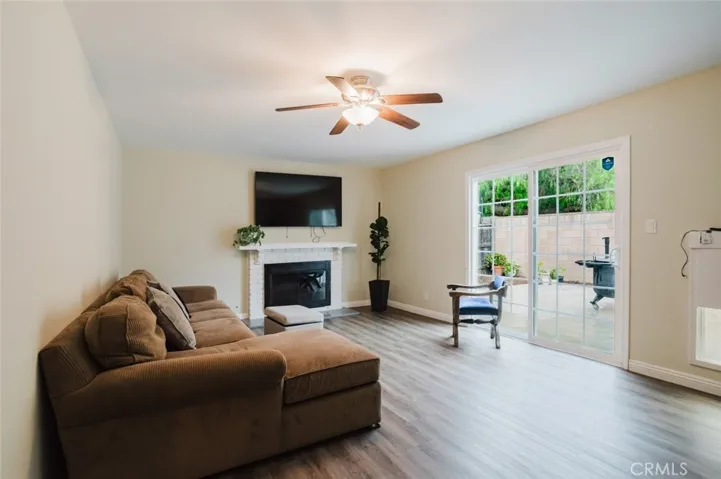 2009 Sargent Avenue, Simi Valley, California 93063