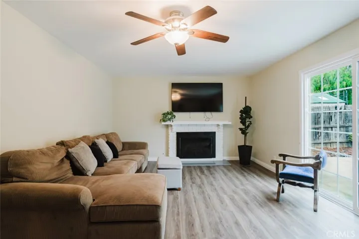 2009 Sargent Avenue, Simi Valley, California 93063