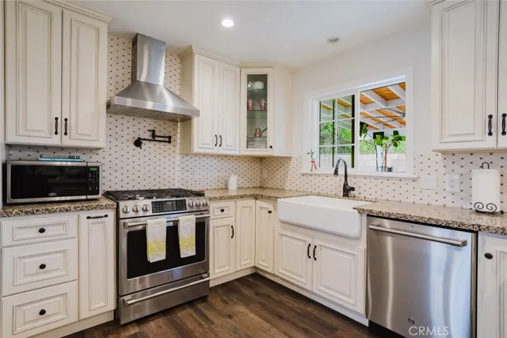 2009 Sargent Avenue, Simi Valley, California 93063