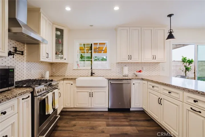2009 Sargent Avenue, Simi Valley, California 93063