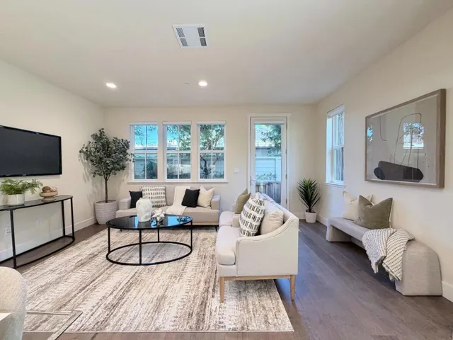 174 Tilton Avenue, San Mateo, California 94401