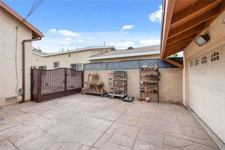4115 Brompton, Bell, California 90201