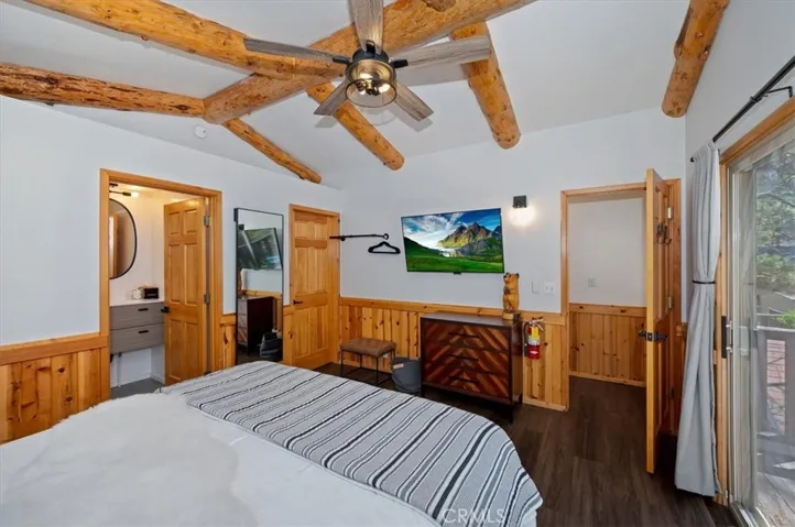 42577 Falcon Avenue, Big Bear Lake, California 92315