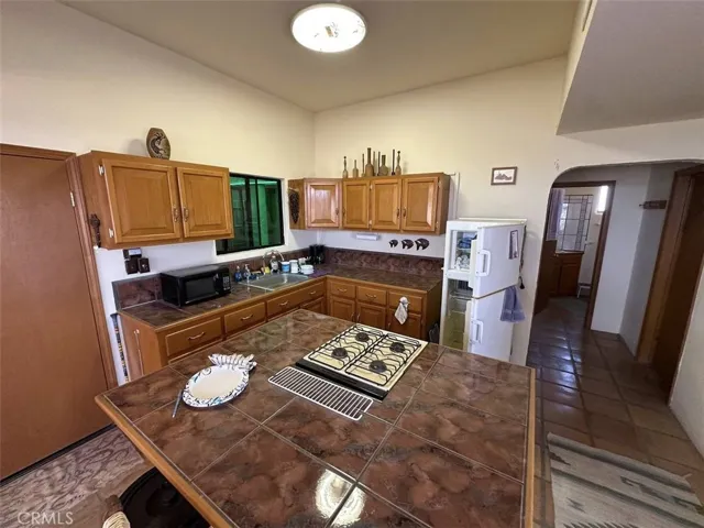Kitchen with island