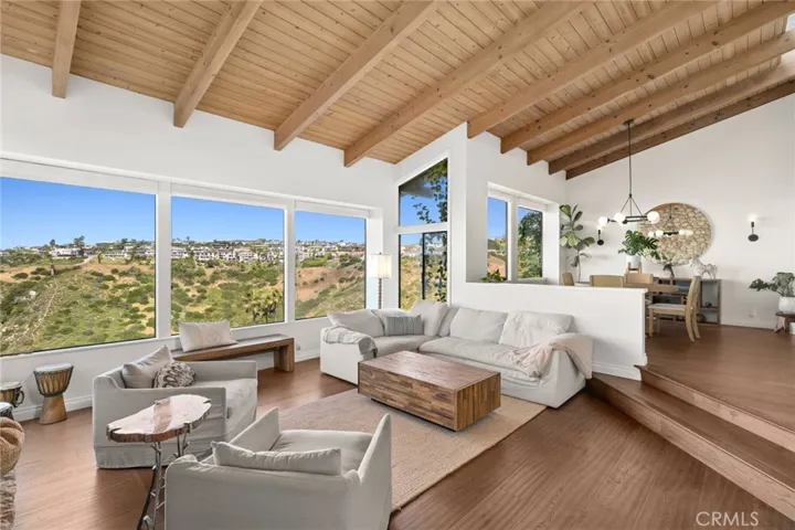1980 San Remo, Laguna Beach, California 92651
