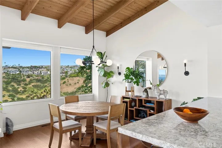 1980 San Remo, Laguna Beach, California 92651