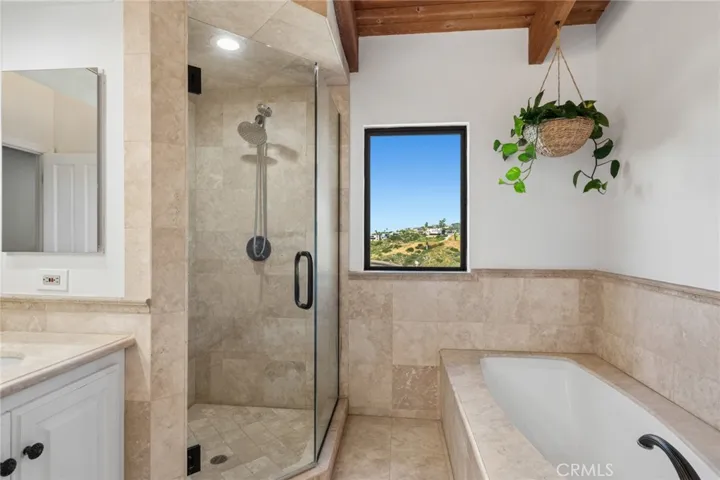 1980 San Remo, Laguna Beach, California 92651