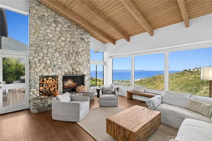 1980 San Remo, Laguna Beach, California 92651