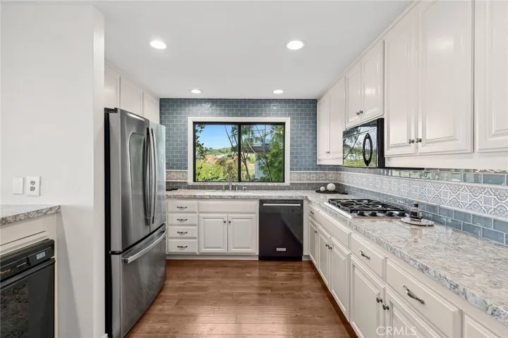 1980 San Remo, Laguna Beach, California 92651