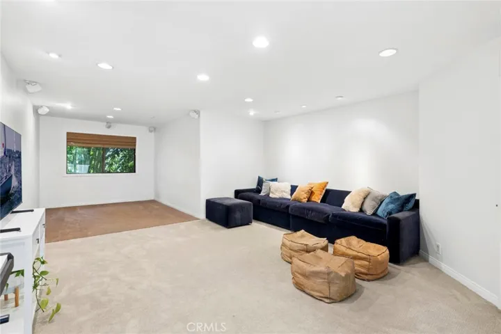 1980 San Remo, Laguna Beach, California 92651