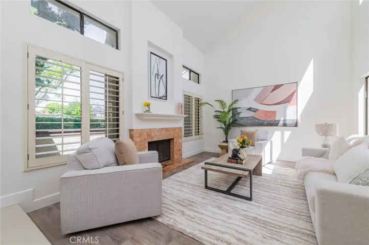 16 Claret, Irvine, California 92614