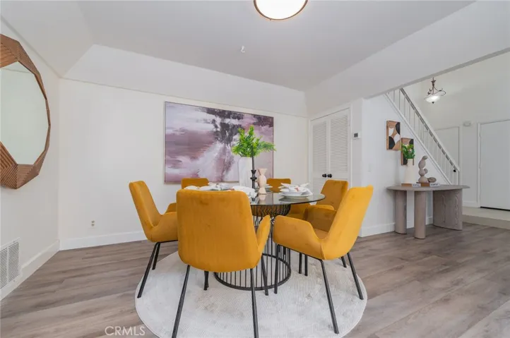 16 Claret, Irvine, California 92614